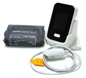 Монітор життєво важливих показників PM6100A – НІАТ, SpO₂, пульс